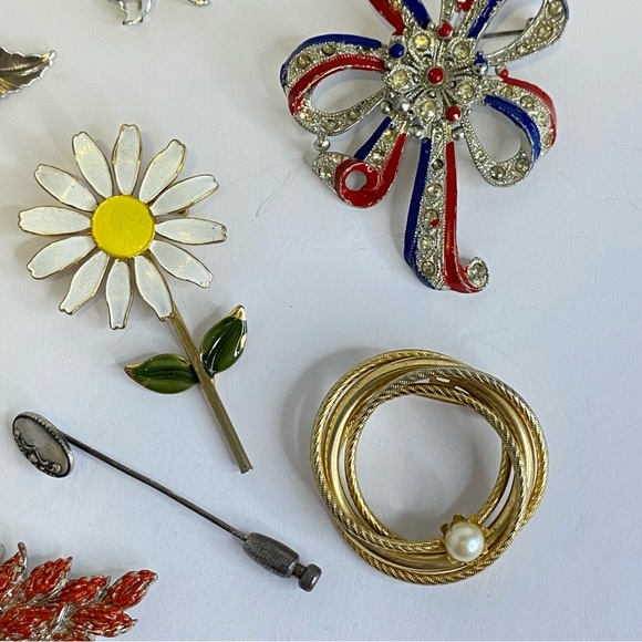 Vintage Jewelry Lot Elgin Brooch Pin Clip Rhinestone Enamel Floral Estate 10pc - Picture 5 of 10